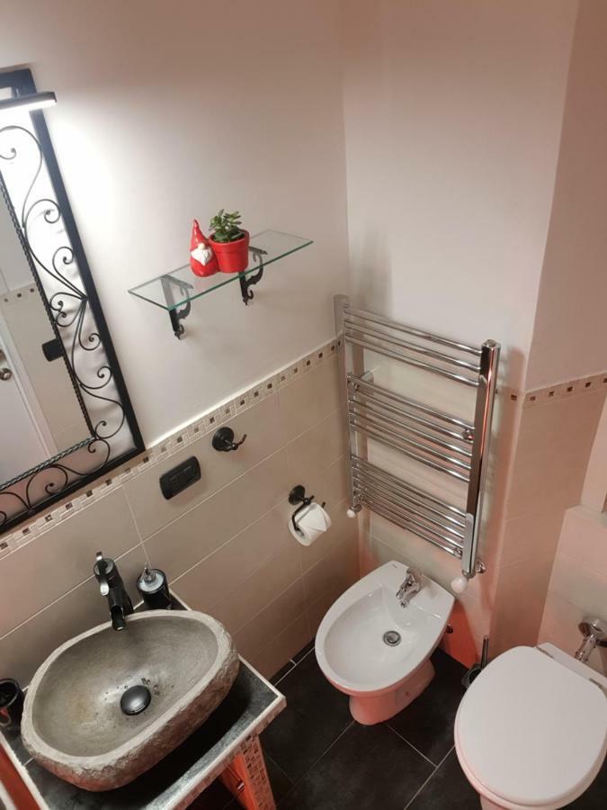 Suite In Milano Certosa Station Exterior photo
